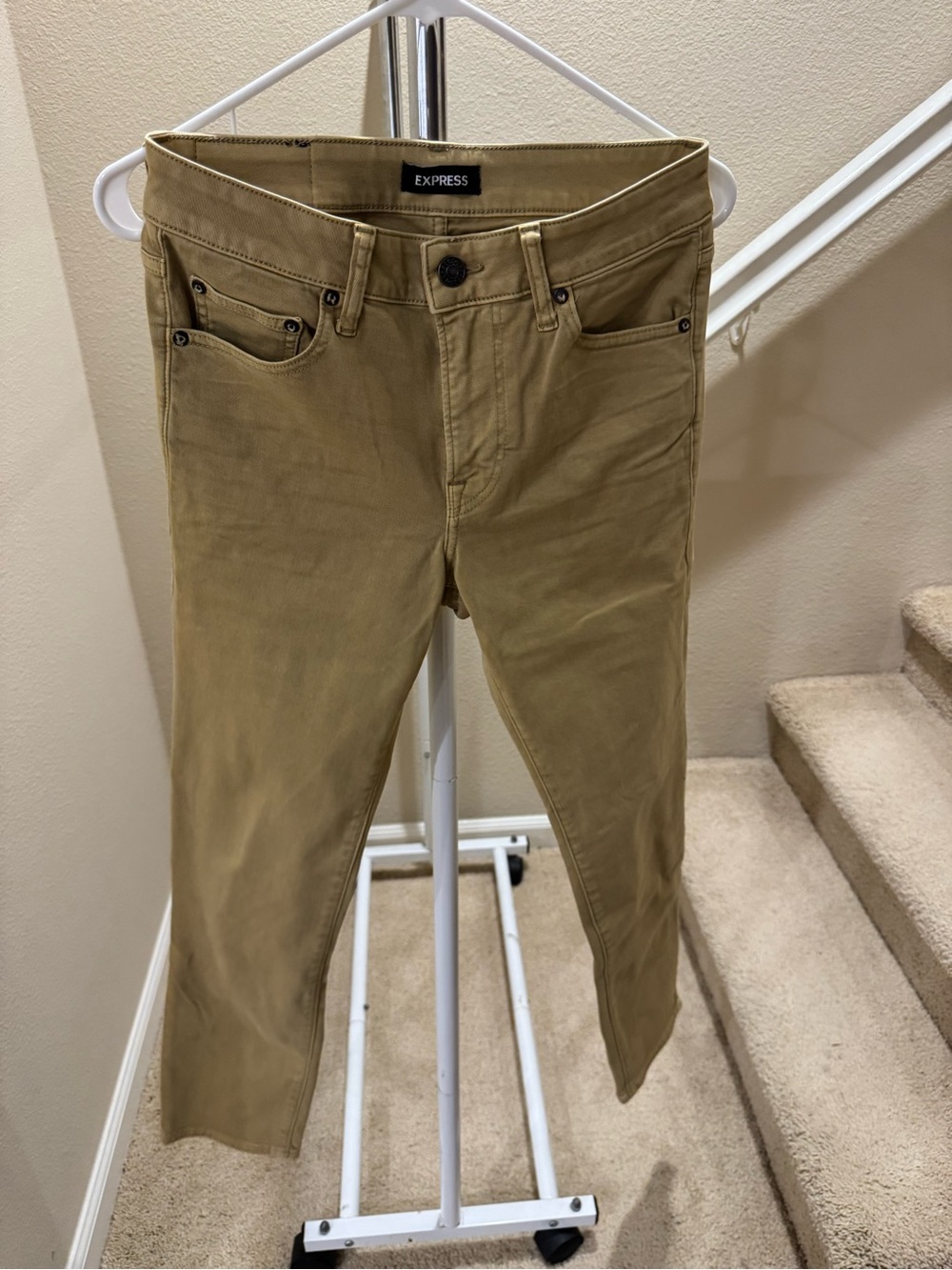 Express Men's Chino Pants in Khaki Tan